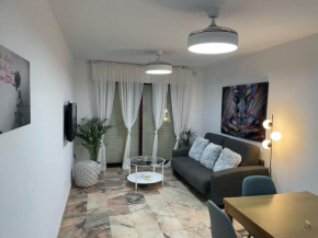 Apartamento Primera Línea Playa-YouTripMalaga